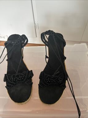 Colin Stuart Black Lace-Up Wedge Sandals